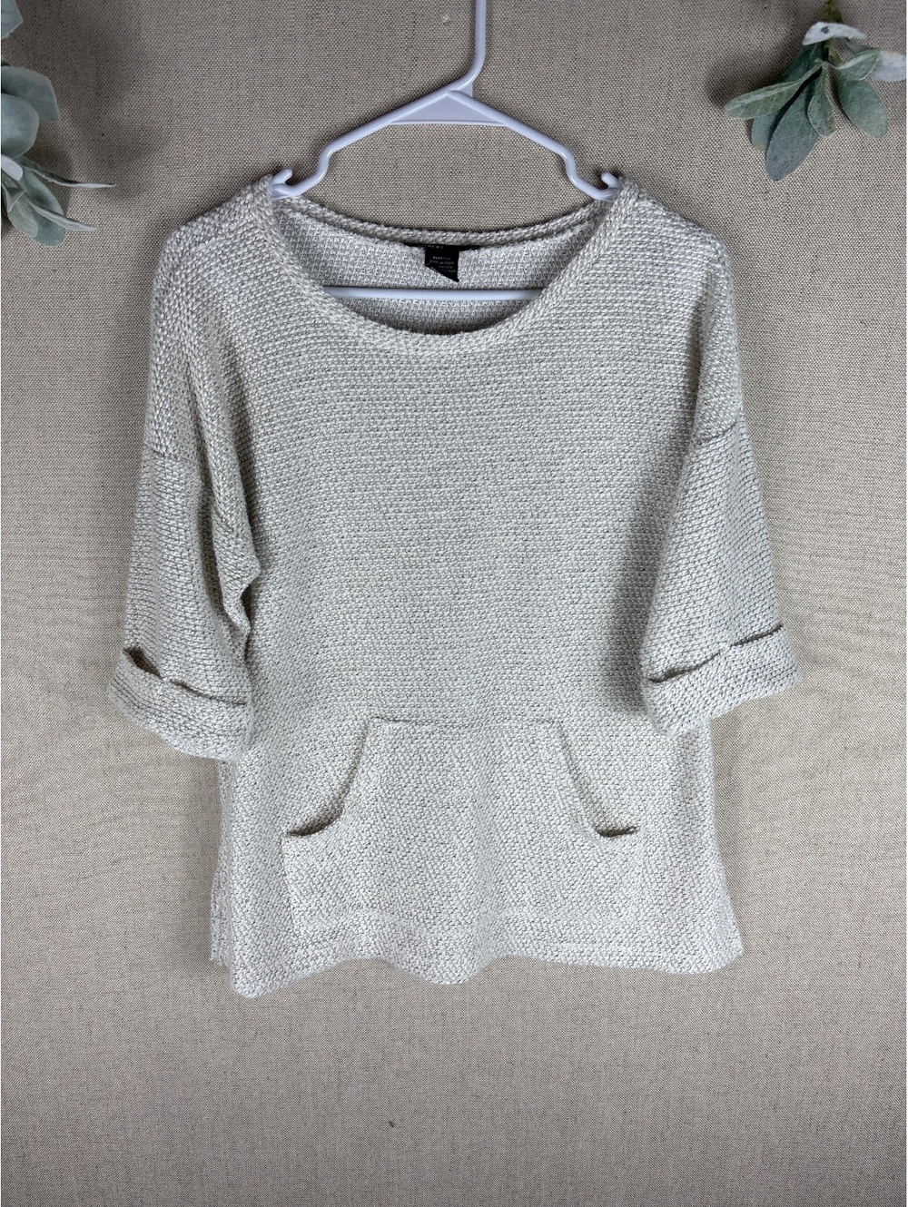 Robert Louis > White Crew Neck Pocket Quarter Sleeve Sweater Medium Petite